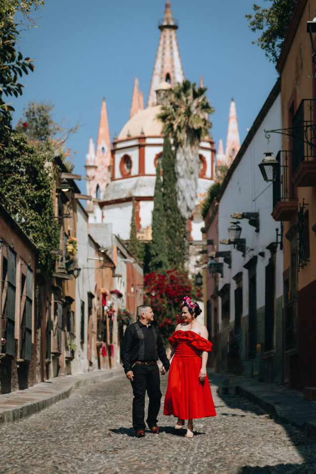 https://victoria-y-gilberto.click/wp-content/uploads/2026/01/EE-save-the-date-62-640x960.jpg